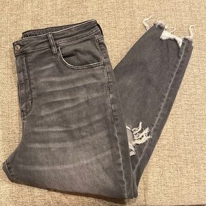 Distressed American Eagle Skinny Jean